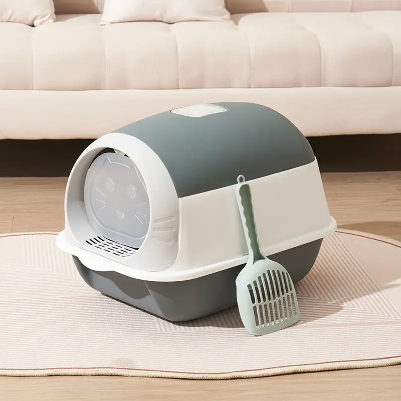 Closed Cat Litter Box with Antibacterial Features